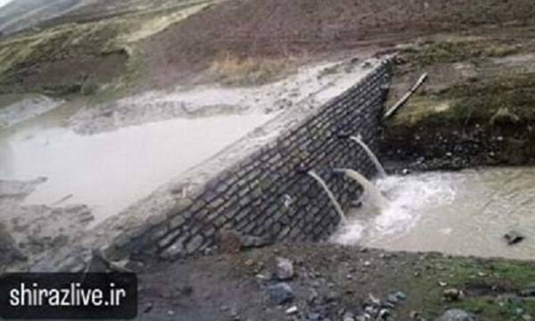 آغاز پروژه عظیم آبخیزداری در روستای قاسمآباد با مشارکت خیرین آغاز پروژه عظیم آبخیزداری در روستای قاسمآباد با مشارکت خیرین